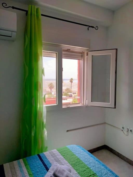 Apartamento Concepcion - Playa De La Cachucha Puerto Real Kültér fotó
